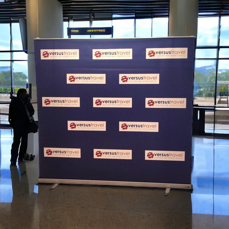 roll up banner-200x200 simple roll-up-banner-200x200-simple